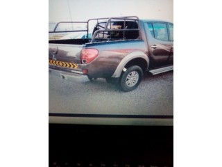 ميتسوبيشي بيك اب للبيع