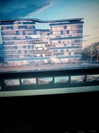 mktb-48m-llbyaa-amam-alksr-alreasy-big-0