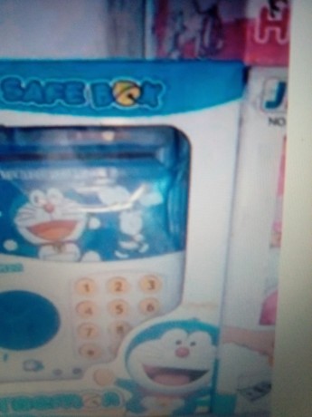 hsalh-lon-azrk-big-0