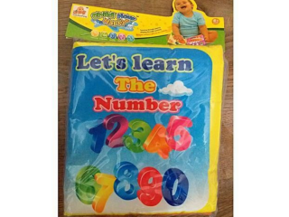 كتب وألعاب وقصص للبيع