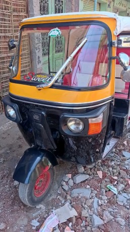 tok-tok-llbyaa-big-2