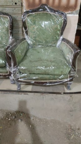 tkm-salon-zan-ahmr-knbtyn-okrsyn-shlt-asfnj-yslh-llaarosyn-ao-lmktb-bsaar-big-0