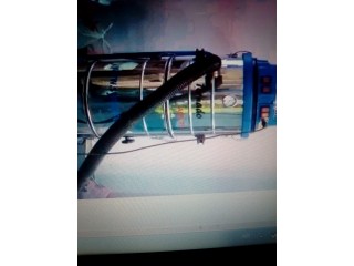 ماكينه تنظيف لجميع انواع الاسطح