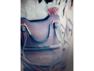 شنط عمليه ومريحه